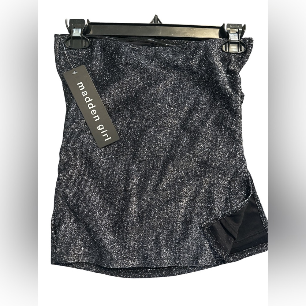 Madden Girl 2-piece set features a shimmering, glittery black finish skirt/top S - Picture 2 of 5